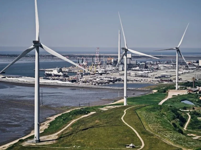 Danezii de la European Energy vor să dezvolte centrale de producere a hidrogenului verde şi e-metanolului, în România