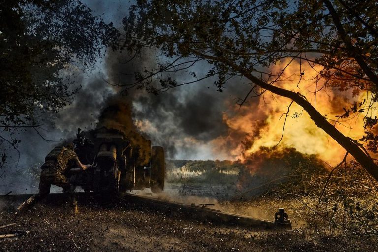 Forţele ucrainene avansează în Zaporojie, unde au bombardat oraşul Tokmak