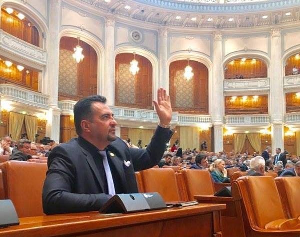 Fost deputat PSD de Iaşi, ameninţări, înjurături şi limbaj grobian la adresa unei jurnaliste / Care este motivul