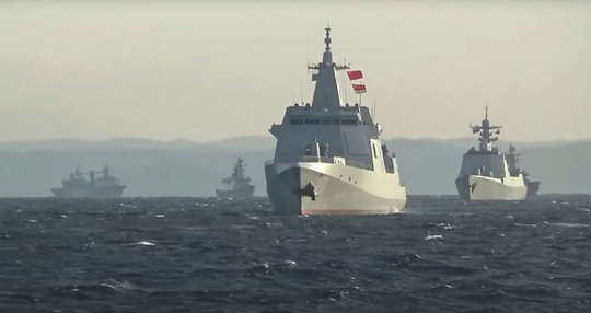 Rusia şi China efectuează exerciţii comune antisubmarin şi de artilerie în Marea Japoniei
