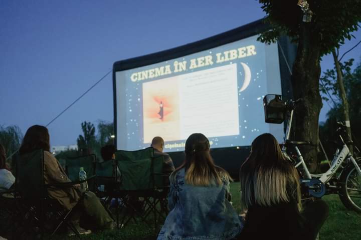 Cinema în aer liber, între 13 august şi 8 septembrie, în Parcul Titan din Bucureşti