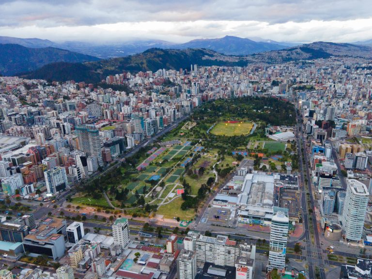 Cum a devenit Ecuador, cândva o țară pașnică, un stat înecat în violența cartelurilor de droguri