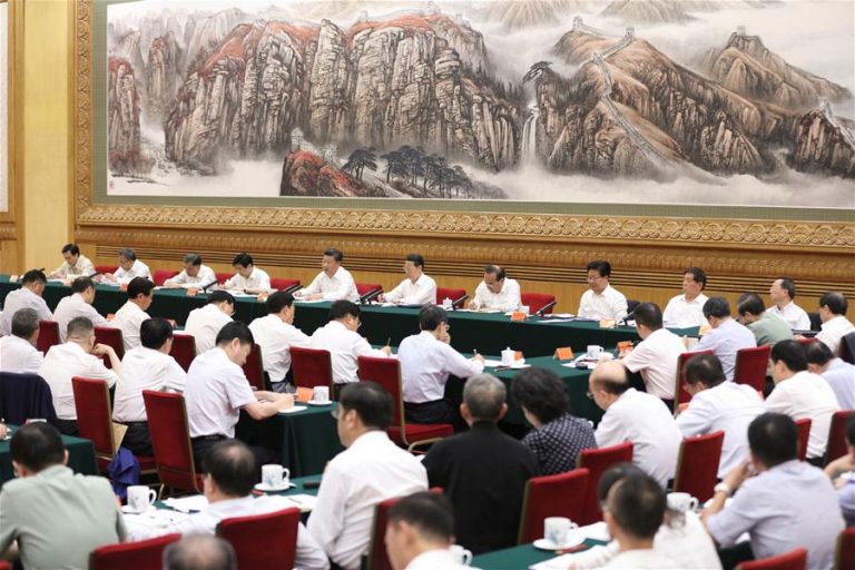 Drumul chinezesc spre ruină. Adevăratul cost al proiectului-mamut cu care Xi Jinping și-a deschis președinția
