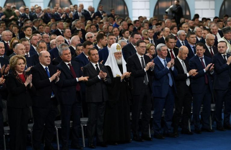 Putin nu mai are încredere în elita veche. Clădește una nouă, iar „oferta comercială” sună așa: „Activele rămân la proprietari, iar proprietarii rămân cu regimul”
