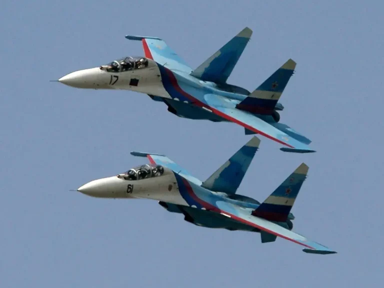 Moscova susţine că a împiedicat avioane britanice să intre în spaţiul aerian rusesc deasupra Mării Negre