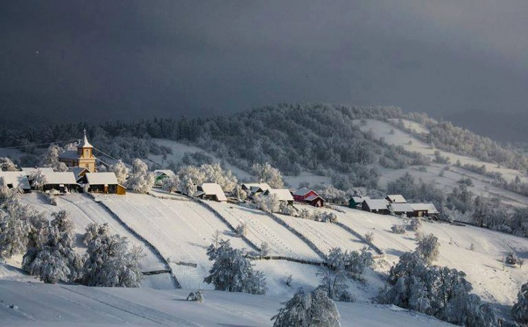 Zonele din România aflate în topul preferinţelor românilor pentru petrecerea Revelionului