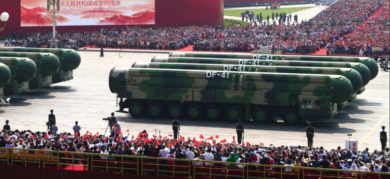 Pentagonul avertizează că Beijingul îşi dezvoltă arsenalul nuclear mai rapid decât se credea