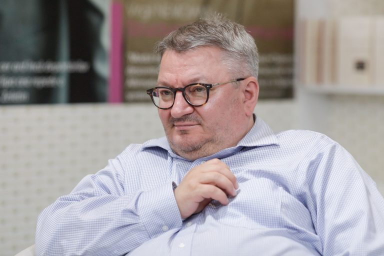Armand Goşu: Vizita lui Zelenski la Bucureşti ţine de o reaşezare a pieselor pe falia estică