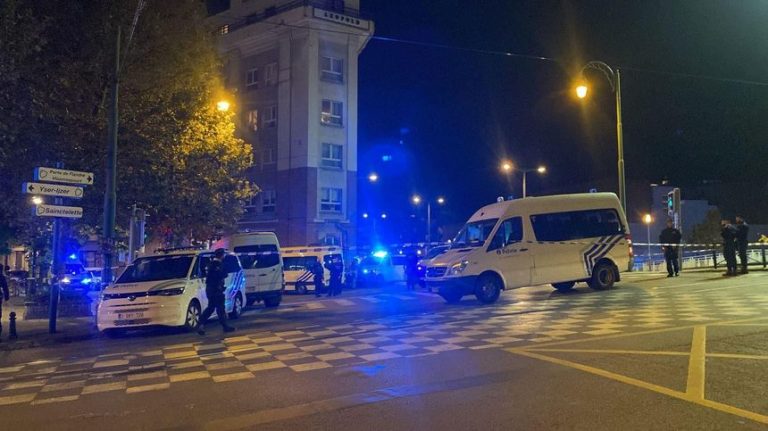 Suedezi uciși într-un incident armat la Bruxelles