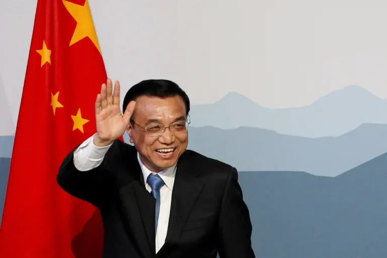 Marginalizat de Xi Jinping, fostul premier chinez Li Keqiang a murit subit la 68 de ani
