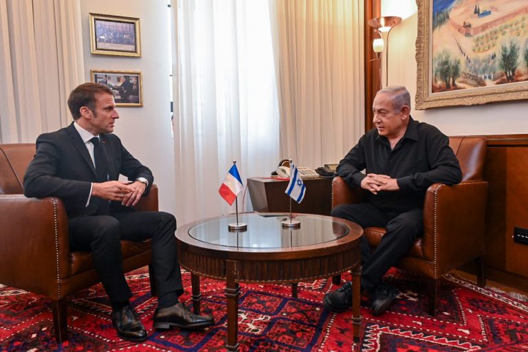 Macron: Suntem legaţi de Israel prin doliu. 30 dintre compatrioţii noştri au fost ucişi pe 7 octombrie. Alţi 9 sunt încă dispăruţi sau ţinuţi ostatici