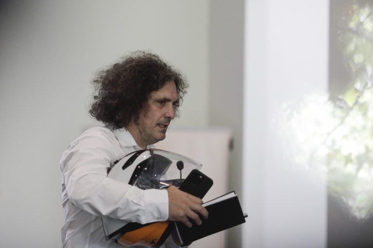 Primele declarații ale tatălui lui Vlad Pascu, după accidentul din 2 Mai: Este un dezastru pentru noi. Acest copil a greșit / Nu pot schimba scaunul cu părinţii aceia