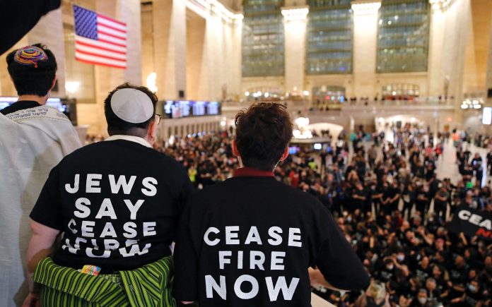 Protest New York Grand Central