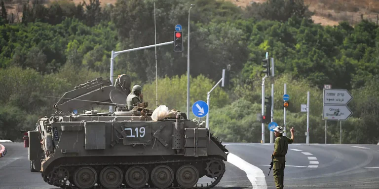 Israelul urmează să evacueze oraşul Kyriat Shmona, situat la frontiera cu Libanul