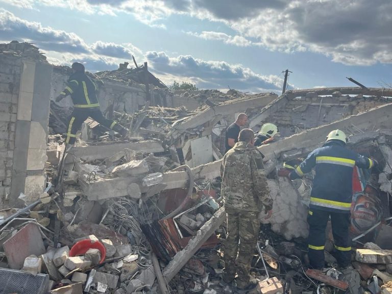 Ucraina a suferit cel mai amplu atac rusesc de la începutul anului