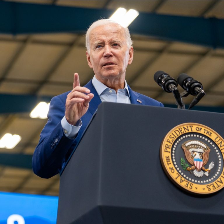 Joe Biden: Hamas şi Vladimir Putin “reprezintă ameninţări diferite, dar au un lucru în comun – vor să anihileze complet o democraţie vecină”