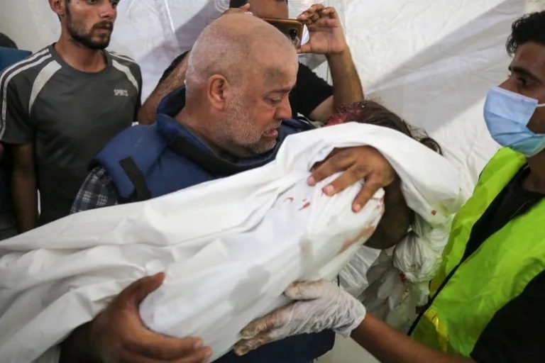Familia unui jurnalist Al-Jazeera, ucisă într-un atac aerian din Gaza
