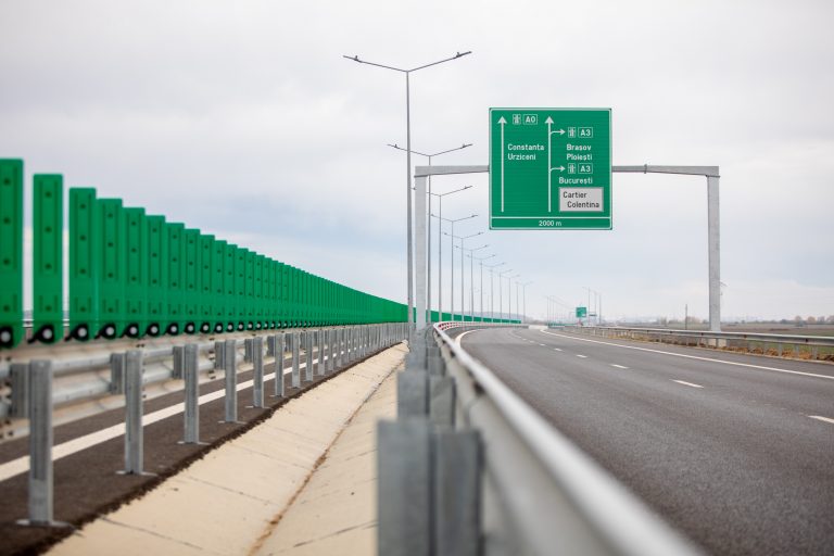 Guvernul aprobă declanşarea exproprierilor pentru un nou tronson de autostradă; suma estimată pentru despăgubiri depăşeşte 2,2 milioane lei