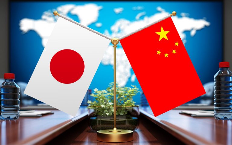 Înfruntarea dintre China și Japonia, care se conturează