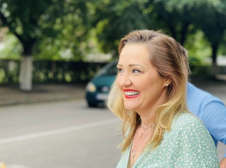 Elena Lasconi: M-am aşteptat la orice mai puţin la faza cu Oana. Pur şi simplu m-a doborât
