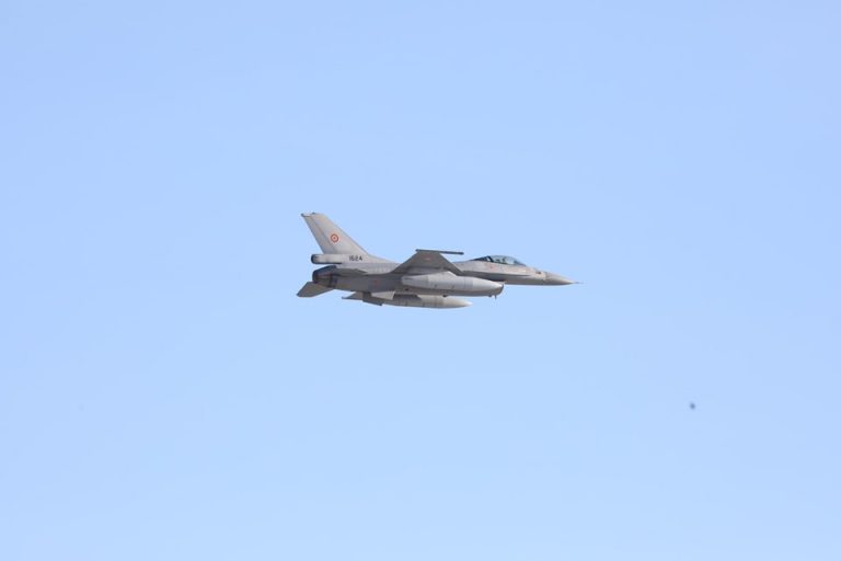 Rusia avertizează Republica Moldova să nu găzduiască avioane F-16 destinate Ucrainei