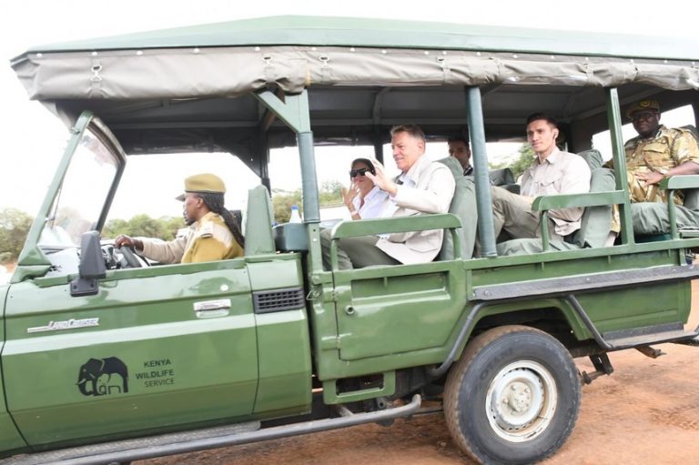 Klaus și Carmen Iohannis au mers în safari în Kenya