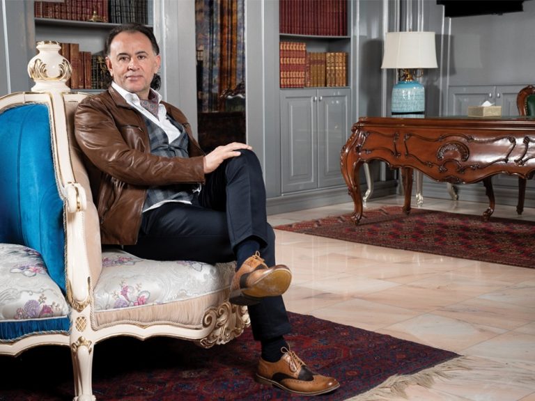 Mohammad Murad, Ilan Laufer și fiica lui Corneliu Vadim Tudor s-au înscris în AUR