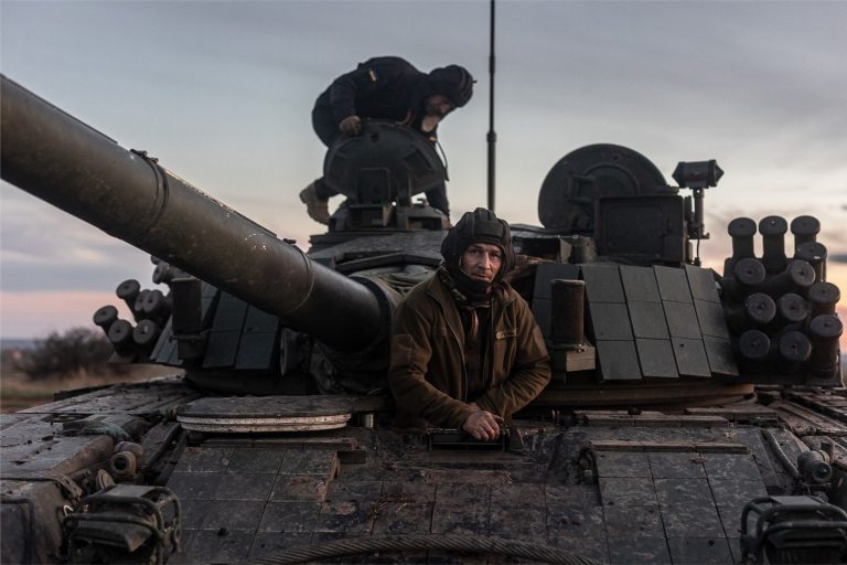 Rusia deplasează trupe către Kupiansk; divergenţe între Kiev şi Washington asupra strategiei militare