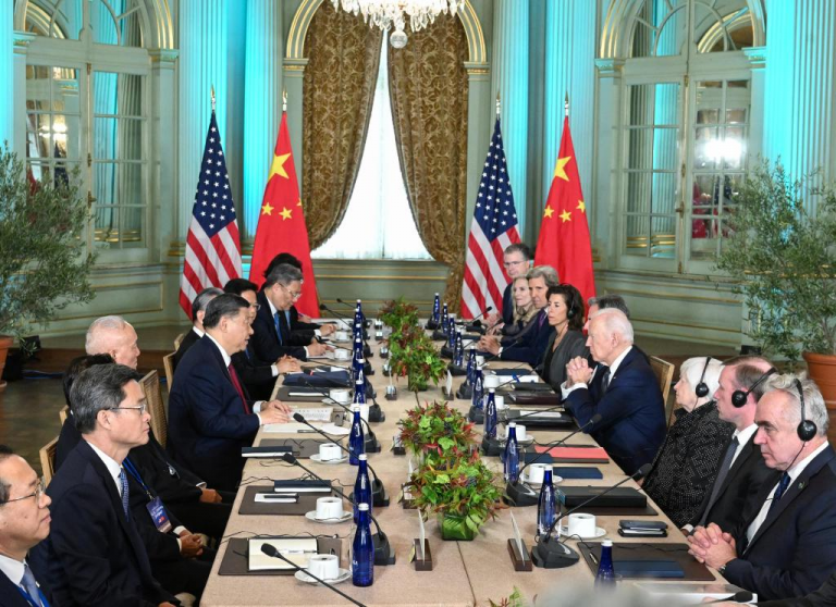„Este un dictator”. Biden vorbește de progrese după întâlnirea cu Xi, dar faliile profunde persistă. Ce s-a stabilit. Cum a perceput Beijingul discuțiile, urmărind depeșele Xinhua
