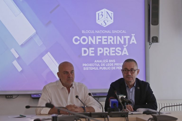 Dumitru Costin (BNS): Legea pensiilor îi sancţionează pe salariaţii activi. Vom sesiza Comisia Europeană asupra incertitudinilor pe care le aduce această lege