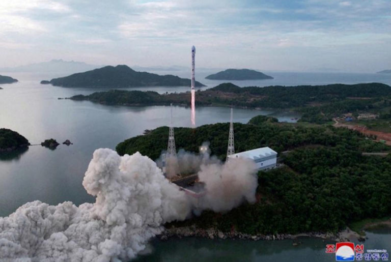 Reuters: Coreea de Nord a primit ajutor din partea Rusiei pentru lansarea satelitului militar