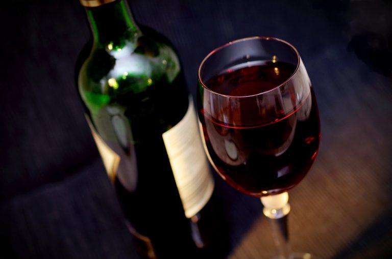 România, a patra din lume la creşterea producţiei de vin în acest an