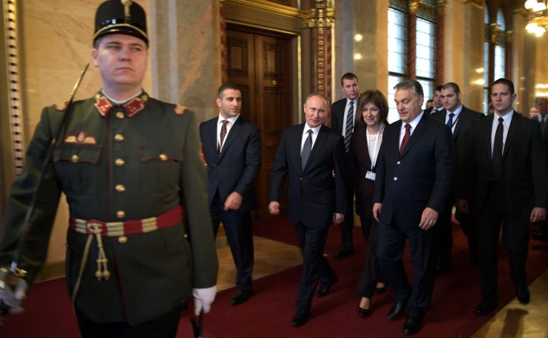 Statul capturat. Cum și-a consolidat Orban puterea folosind metoda lui Putin