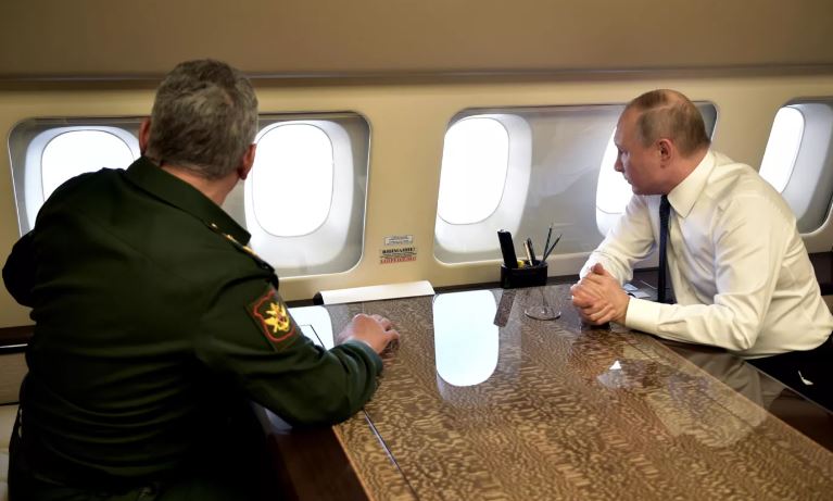 Spionii GRU expulzați din Europa i s-au plâns lui Putin de viața grea din Rusia: „Plecarea neașteptată din misiunile diplomatice a reprezentat o tragedie personală” ⋆ Universul.net