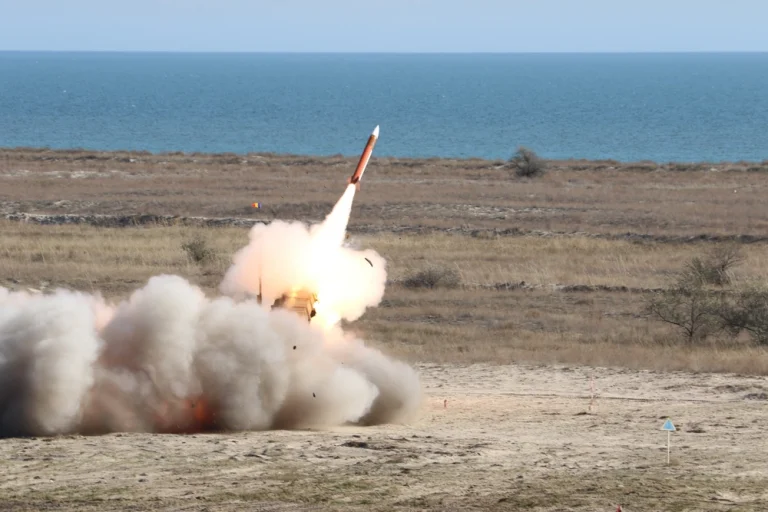 Romania performs Patriot launches aided by US trainers