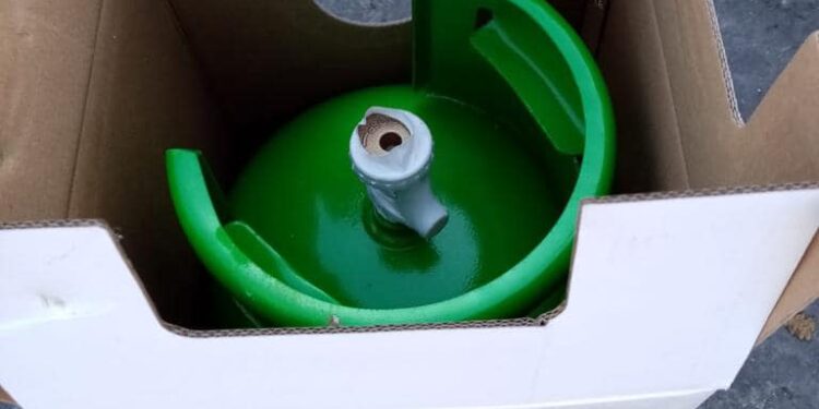 Romania impounds 50 tons of polluting refrigerant from China