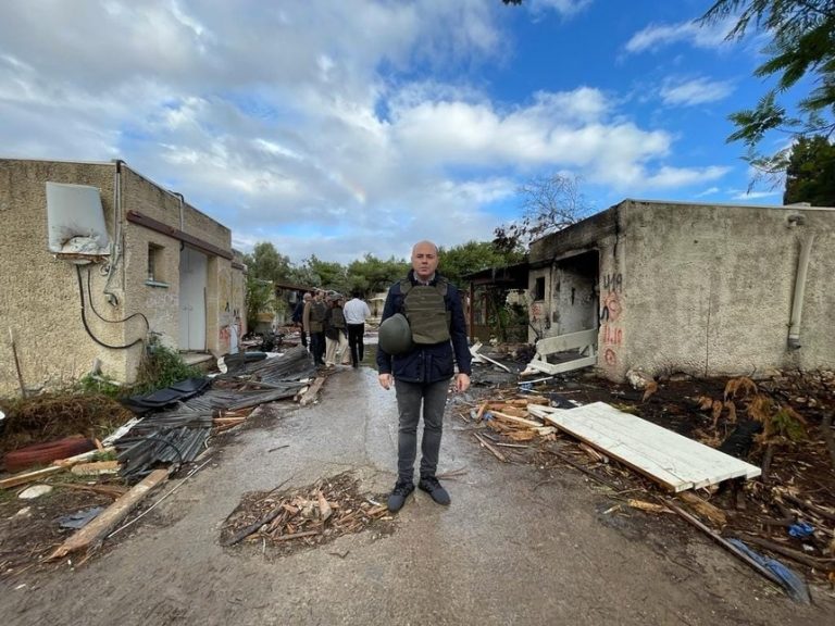 Deputatul Alexandru Muraru, vizită oficială în Israel: Am văzut cu ochii mei locurile crimelor inimaginabile ale Hamas împotriva cetăţenilor israelieni / Hamas trebuie eliminat total