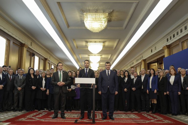 Forţa Dreptei, USR şi PMP formează Alianţa Dreapta Unită. Lista candidaților pentru alegerile europarlamentare