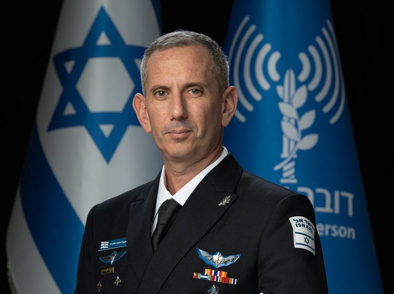 Israelul anunţă că a ucis din greşeală trei ostatici pe care i-a luat drept o „ameninţare”. Ostaticii reuşiseră să scape din capitivitatea Hamas