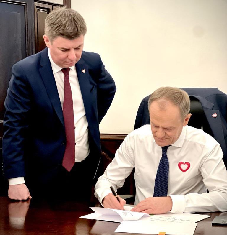 Reuters: Donald Tusk a depus jurământul și a devenit noul premier al Poloniei