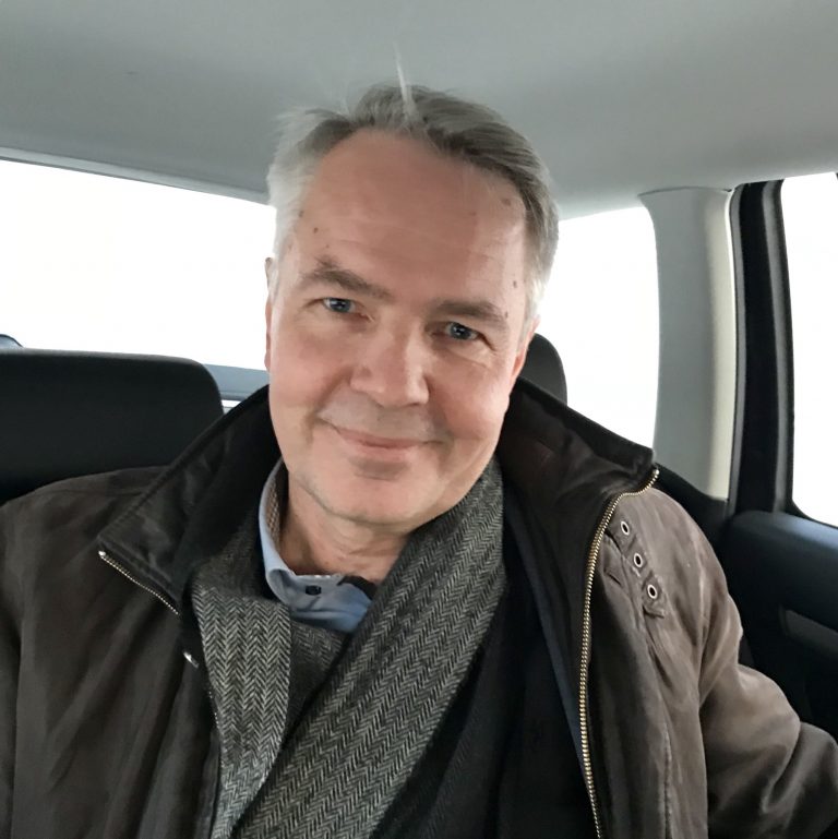 Reuters: Va deveni „DJ Pexi” următorul președinte al Finlandei? Pekka Haavisto a contribuit la intrarea finlandezilor în NATO, iar acum îi aduce pe ringul de dans