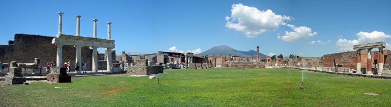 VIDEO | Oamenii de știință descifrează secretele betonului folosit de romani la Pompeii