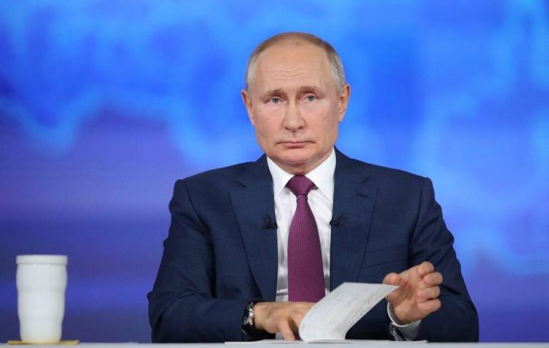 Bloomberg: Decret misterios semnat de Putin. A ordonat să fie recuperate proprietăţile din străinătate ale Imperiului Rus şi URSS