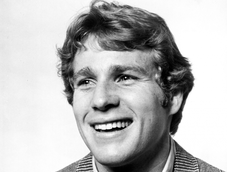 Actorul Ryan O’Neal, cunoscut pentru rolul din „Love Story”, a murit la 82 de ani