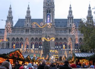 Vienna Waits for You