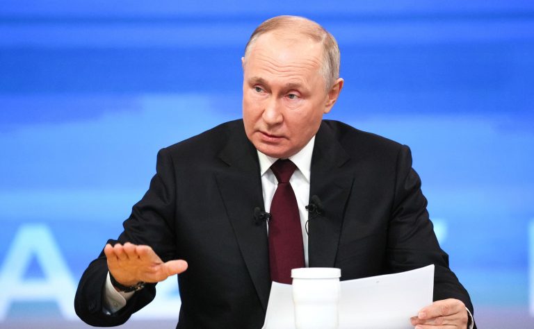 Reuters: Putin ordonă recrutarea a 133.000 de militari în cadrul recrutării de toamnă din Rusia