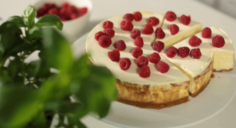 VIDEO | Cheesecake la cuptor. Rețeta