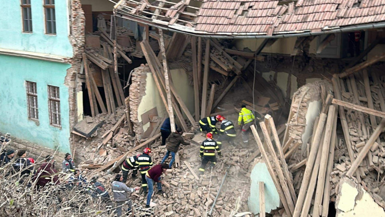 Tragedia de la Odorheiu Secuiesc. Primele măsuri luate de ministrul Educaţiei: Clădirea internatului nu a fost expertizată seismic ⋆ Universul.net