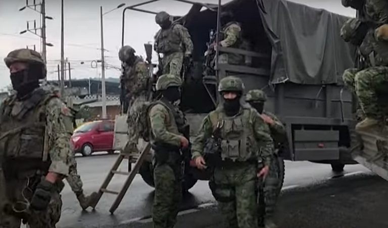 VIDEO | Criză de securitate fără precedent în Ecuador, unde a fost declarată stare de “conflict armat intern”