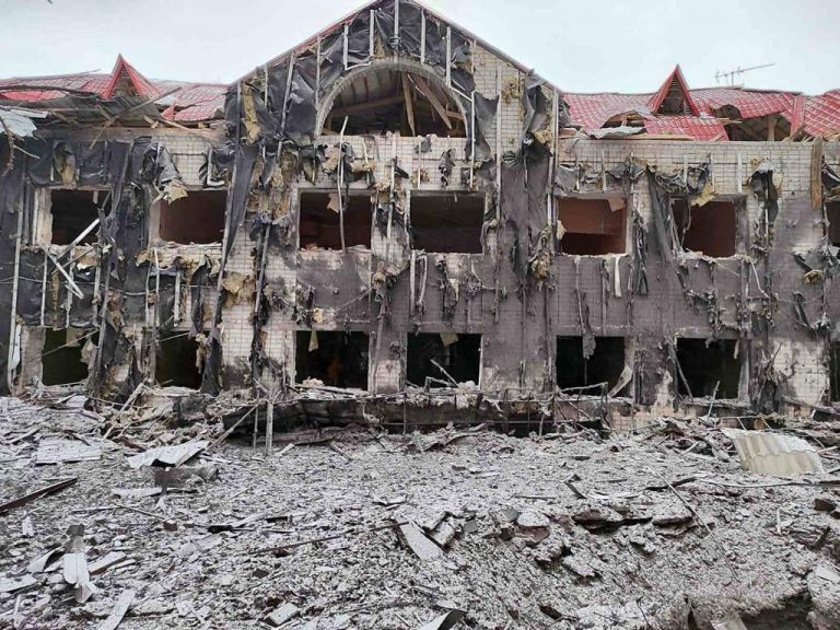 Ucraina: Un hotel a fost bombardat la Harkov. 11 răniți, printre care şi jurnalişti turci
